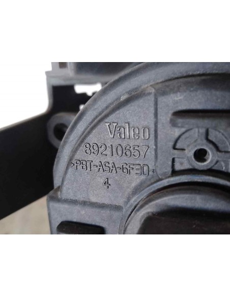 FARO ANTINIEBLA IZQUIERDO TOYOTA PRIUS (ZVW30) - 174555