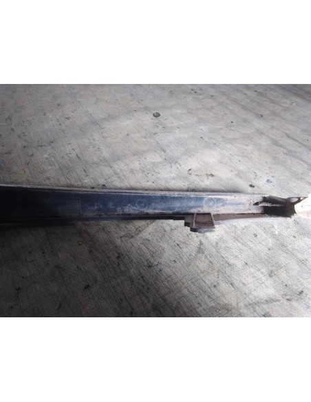 MOLDURAS DELANTERAS CITROEN SAXO - 179133