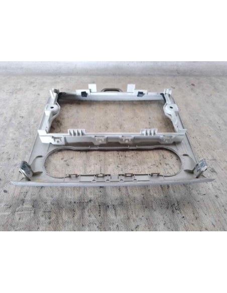 MOLDURA FORD FOCUS BERLINA (CAP) - 176940