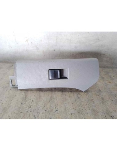 MANDO ELEVALUNAS DELANTERO DERECHO TOYOTA YARIS...