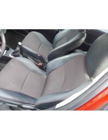 JUEGO ASIENTOS COMPLETO TOYOTA YARIS...