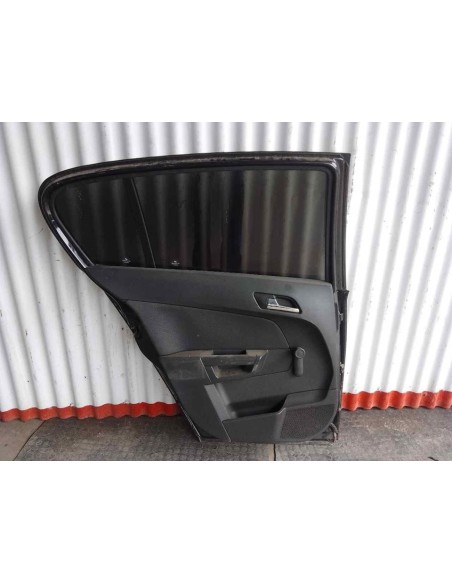 PUERTA TRASERA IZQUIERDA OPEL ASTRA H BERLINA - 185558