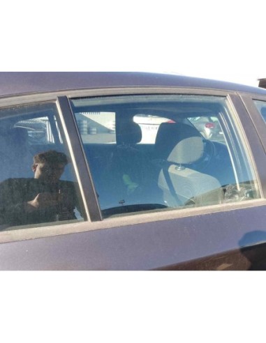 LUNA TRASERA DERECHA BMW SERIE 1 BERLINA...