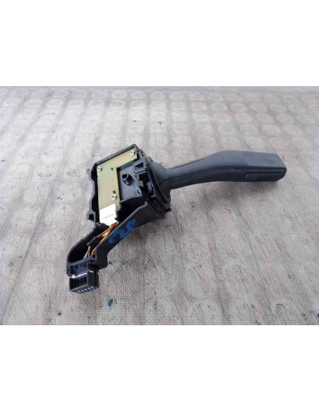 MANDO INTERMITENTES VOLKSWAGEN GOLF V (1K1)(10 2003) - 140029