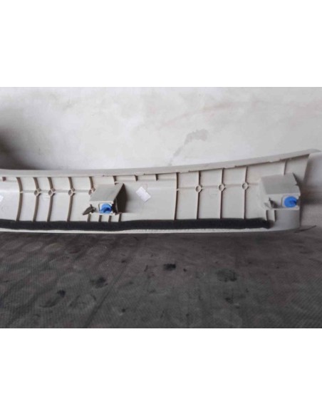 MOLDURAS DELANTERAS FORD TOURNEO COURIER (C4A) - 101970