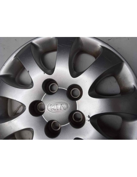 TAPACUBOS KIA CARNIVAL - 120195