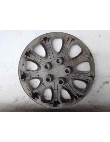 TAPACUBOS KIA CARNIVAL - 120195