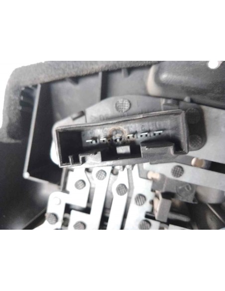 PORTALAMPARAS BMW SERIE 3 BERLINA (E46) - 181626
