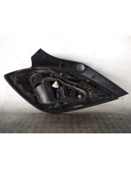 PILOTO TRASERO DERECHO OPEL ASTRA H BERLINA - 114534