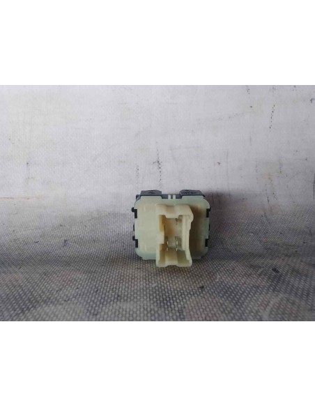 MANDO ELEVALUNAS DELANTERO IZQUIERDO RENAULT CLIO IV GRANDTOUR - 165941