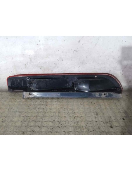 PILOTO TRASERO IZQUIERDO FORD FOCUS BERLINA (CAP) - 177006