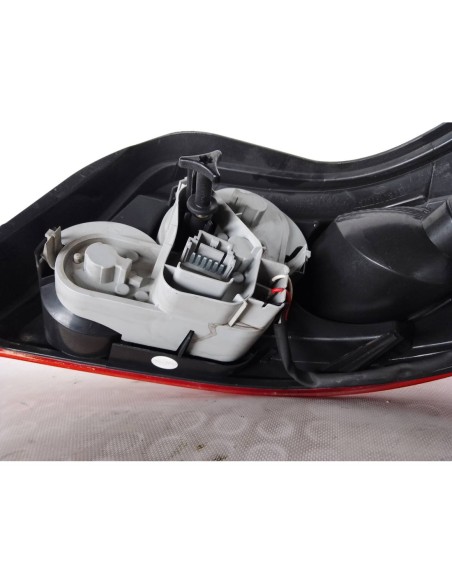 PILOTO TRASERO IZQUIERDO RENAULT MEGANE II COUPE/CABRIO - 104916