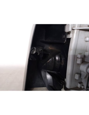 PILOTO TRASERO IZQUIERDO VOLKSWAGEN POLO IV...