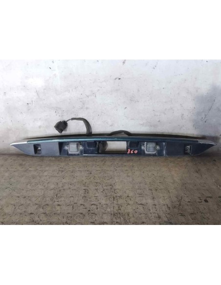 MOLDURAS TRASERAS KIA CARNIVAL II (FL) - 152809