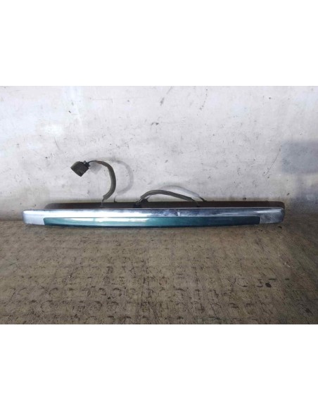 MOLDURAS TRASERAS KIA CARNIVAL II (FL) - 152809