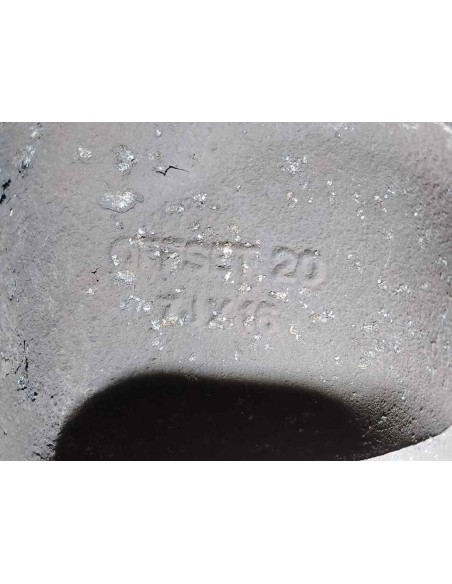 LLANTA HYUNDAI TERRACAN (HP) - 146233