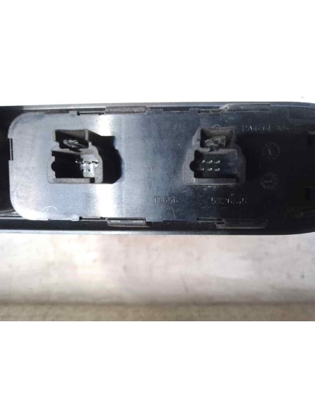 MANDO ELEVALUNAS DELANTERO IZQUIERDO PEUGEOT 407 - 136108