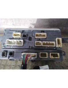 SISTEMA NAVEGACION GPS TOYOTA YARIS (KSP1/NLP1/NSP1) -... 2