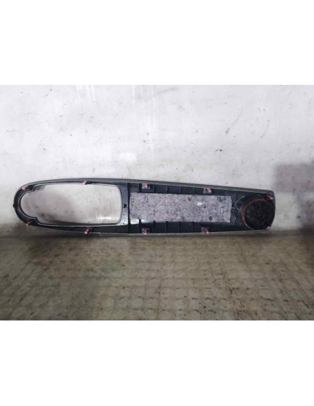 REJILLA AIREADORA TOYOTA YARIS (KSP1/NLP1/NSP1) - 180145