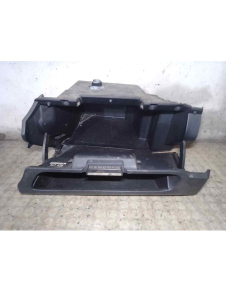 GUANTERA NISSAN NOTE (E11E) - 155571