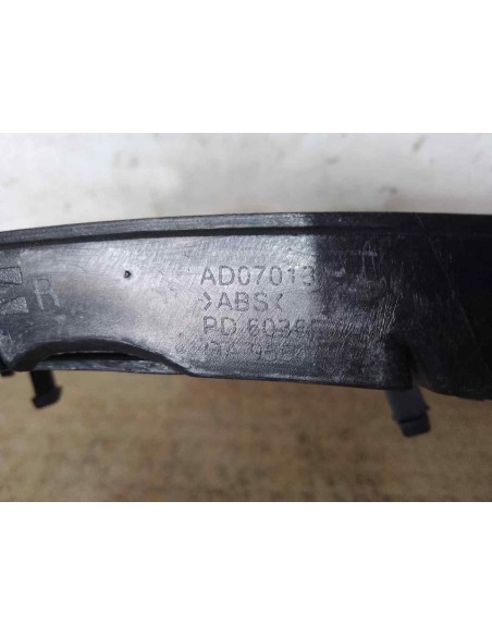 MOLDURA PARAGOLPE DELANTERA DERECHA AUDI A4 AVANT (8E) - 119299