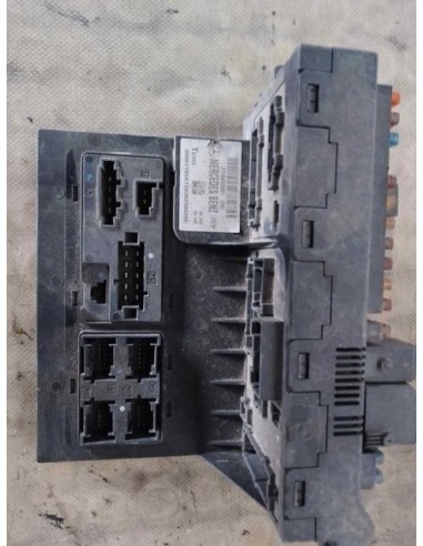 CAJA RELES / FUSIBLES MERCEDES-BENZ CLASE E (BM...