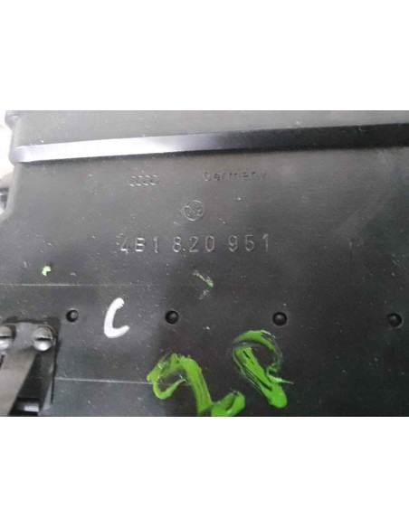 REJILLA AIREADORA AUDI A6 BERLINA (4B2) - 138425