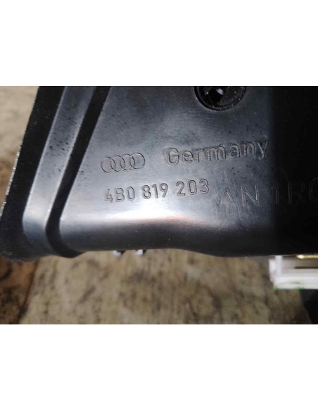 REJILLA AIREADORA AUDI A6 BERLINA (4B2) - 138454