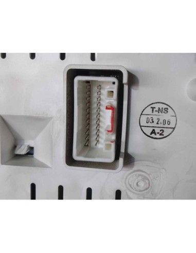 CUADRO INSTRUMENTOS MITSUBISHI COLT BERLINA 3...