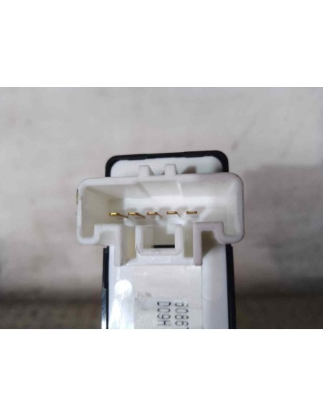 MANDO ELEVALUNAS TRASERO DERECHO MAZDA CX-3 (DK) - 175502