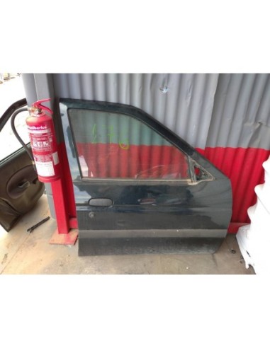 PUERTA DELANTERA DERECHA FORD ESCORT BERL...