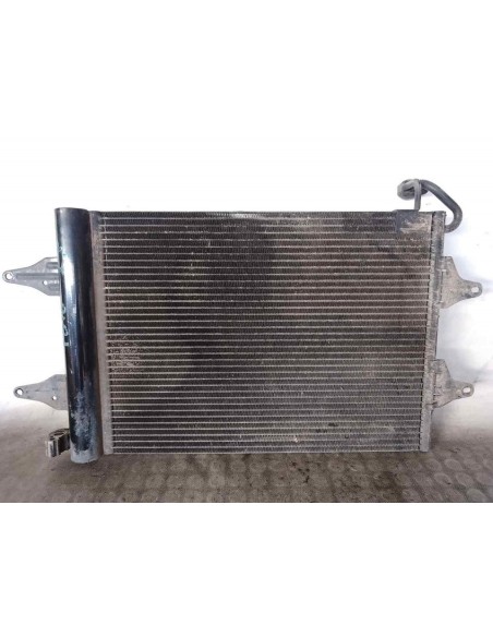 CONDENSADOR / RADIADOR  AIRE ACONDICIONADO VOLKSWAGEN POLO IV (9N1) - 137825