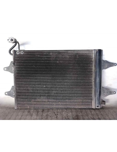 CONDENSADOR / RADIADOR  AIRE ACONDICIONADO VOLKSWAGEN POLO IV (9N1) - 137825