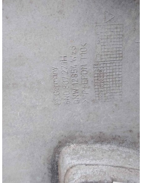 PARAGOLPES DELANTERO VOLKSWAGEN POLO III (6N1) - 142147