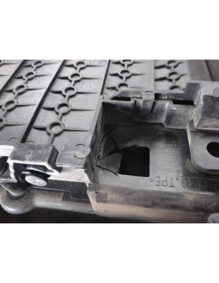 REJILLA AIREADORA MERCEDES-BENZ CLASE E (BM 212) FAMILIAR - 142357