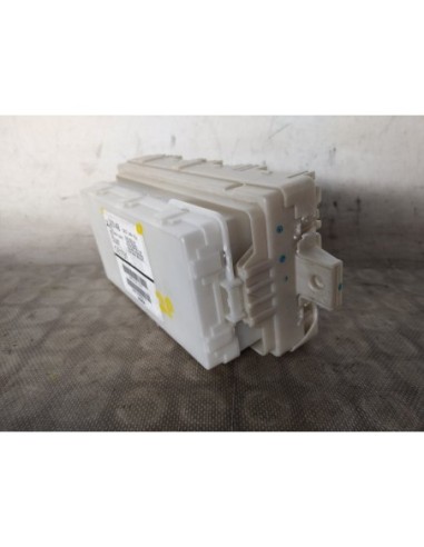 CAJA RELES / FUSIBLES PEUGEOT ION - 95490