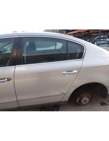 PUERTA TRASERA IZQUIERDA VOLKSWAGEN PASSAT...
