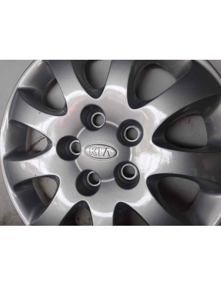 TAPACUBOS KIA CARNIVAL - 120194