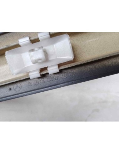 MOLDURAS TRASERAS MERCEDES-BENZ CLASE C (BM...