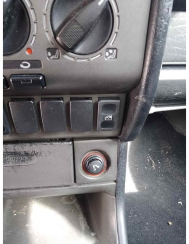 MANDO ELEVALUNAS DELANTERO IZQUIERDO SEAT...