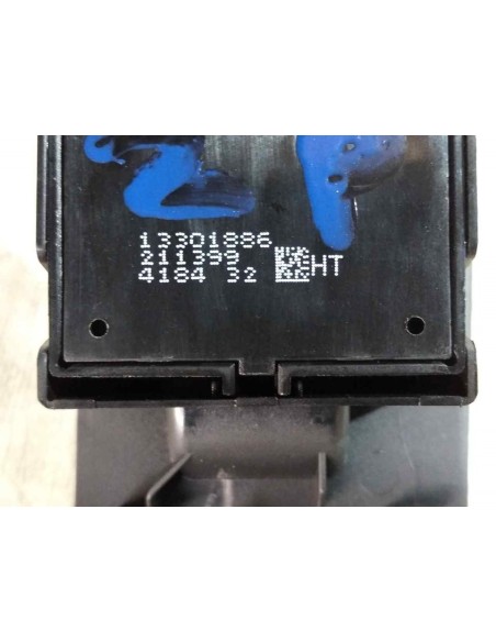 MANDO ELEVALUNAS DELANTERO DERECHO OPEL ASTRA J BERLINA 5P - 105405