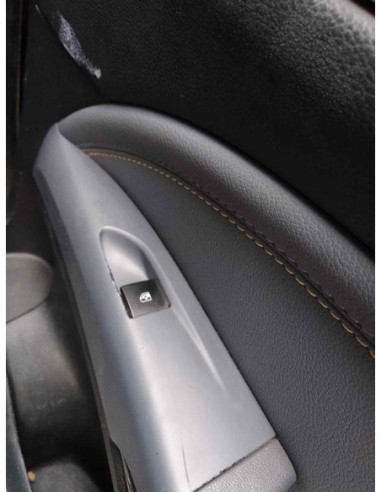 MANDO ELEVALUNAS TRASERO DERECHO OPEL ZAFIRA C...