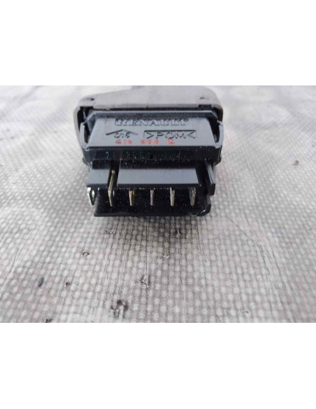 MANDO ELEVALUNAS DELANTERO DERECHO RENAULT TWINGO I (C06) - 98944