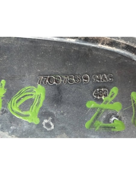 PILOTO TRASERO DERECHO RENAULT R 19 BERL  CON PORTÓN (B/C53) - 98068