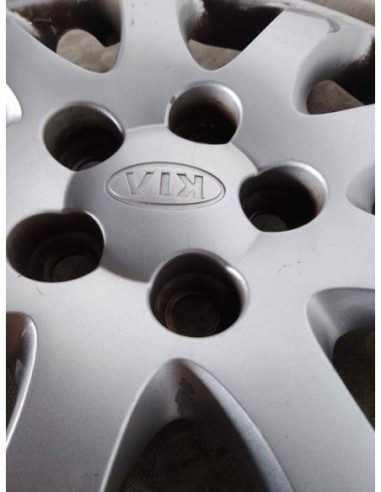 TAPACUBOS KIA CARNIVAL - 120192