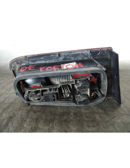 PILOTO TRASERO DERECHO INTERIOR RENAULT LAGUNA II (BG0) - 123898