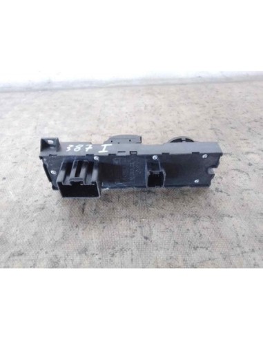 MANDO ELEVALUNAS DELANTERO IZQUIERDO FORD FOCUS...