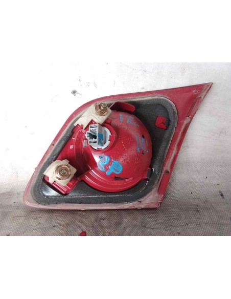 PILOTO TRASERO IZQUIERDO INTERIOR MAZDA 3 BERLINA (BK) - 150652