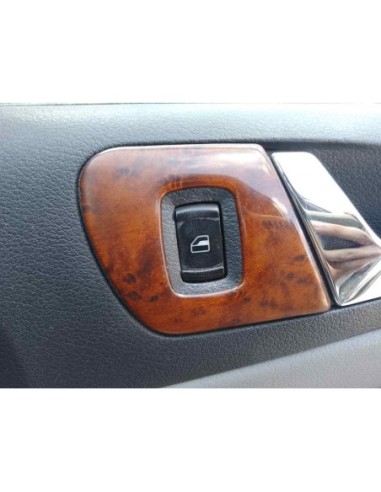 MANDO ELEVALUNAS DELANTERO DERECHO SKODA...