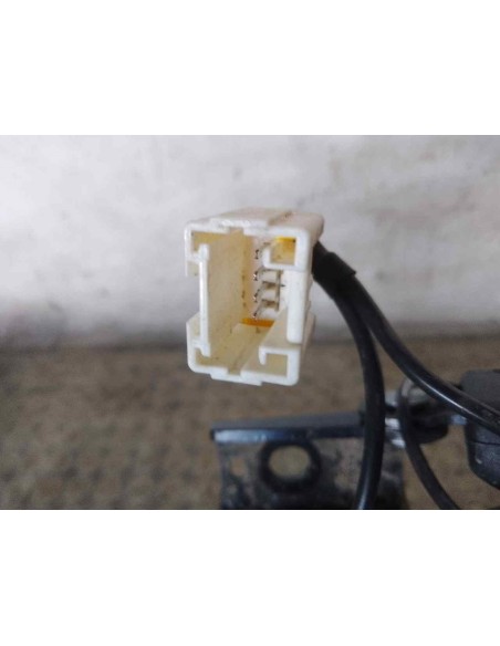 ENGANCHE CINTURON TRASERO CENTRAL CITROEN C4 BERLINA - 110996